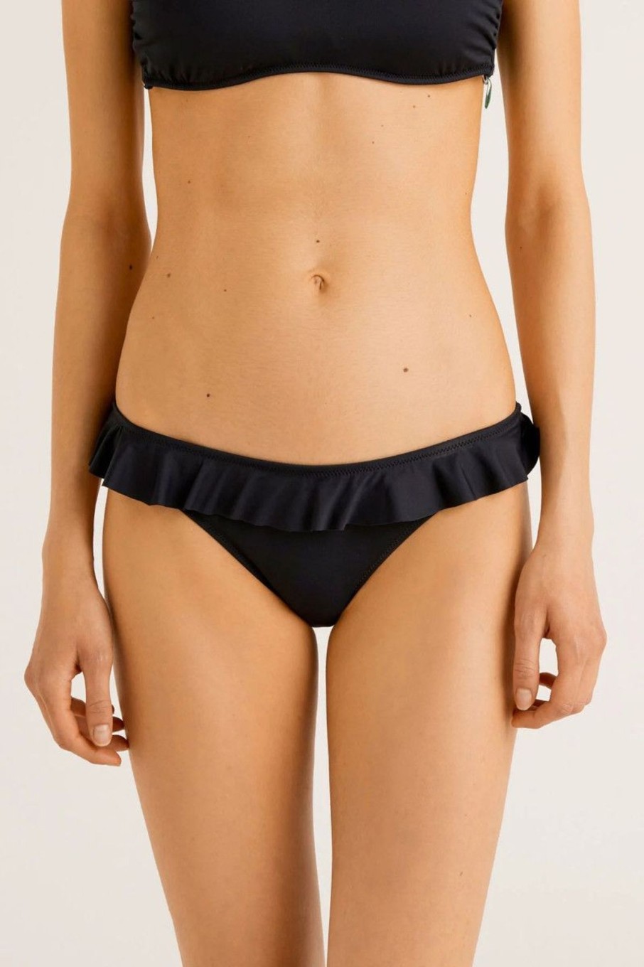 Donna Benetton Bikini | Slip Mare Con Balza Donna Nero