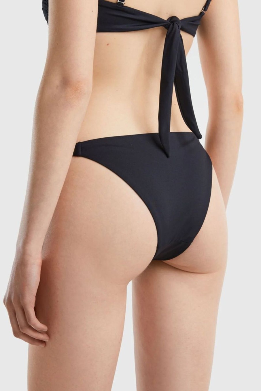 Donna Benetton Bikini | Slip Mare In Econyl Con Fiocchi Donna Nero