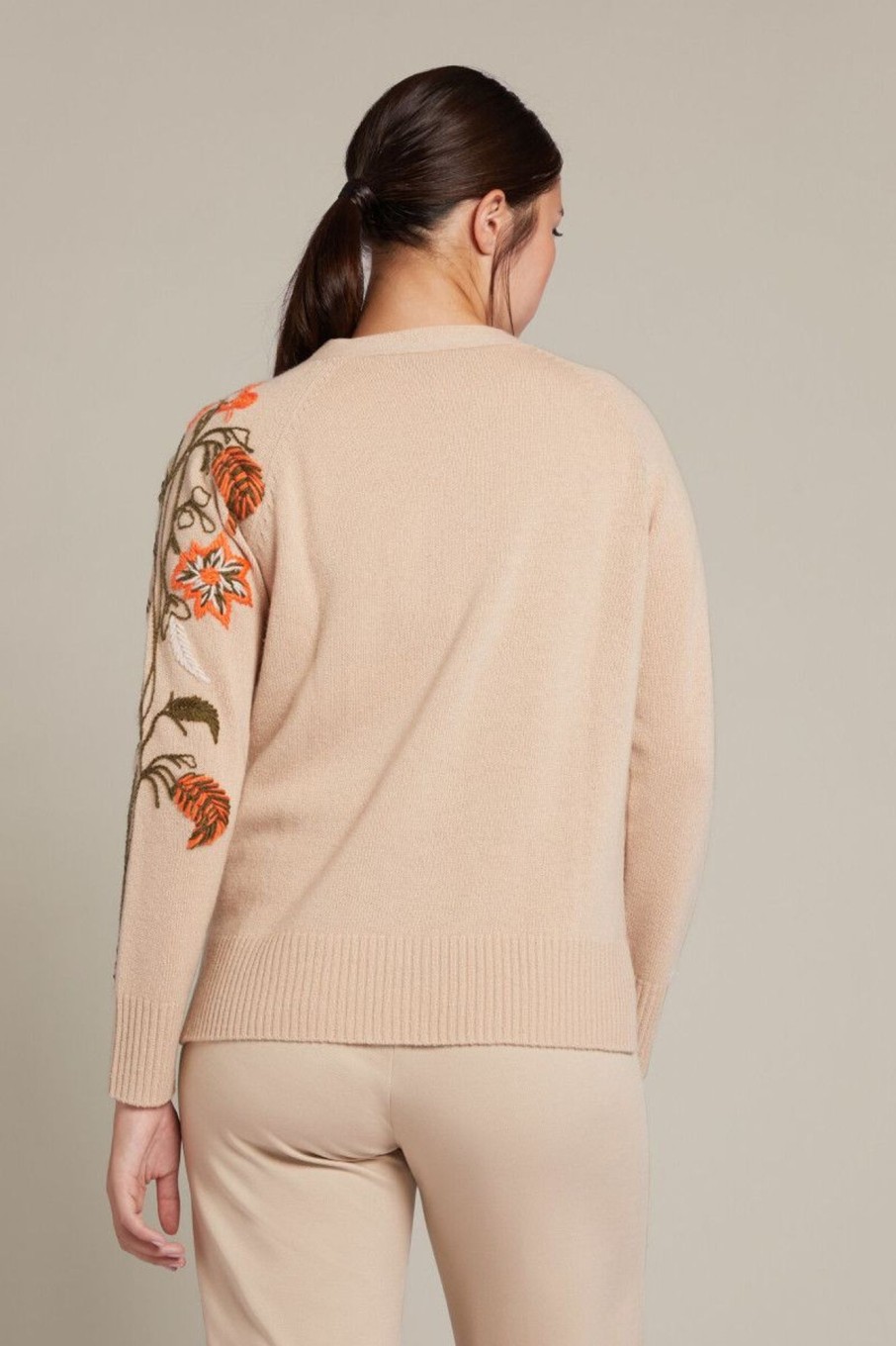 Donna Elena Miro' | Cardigan In Lana Con Ricamo Floreale Donna Beige